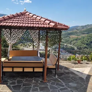 Zeni Zoto, Private Featuring Panoramic Views From Terrace And Balcony Maison d'hôtes Zhaban
