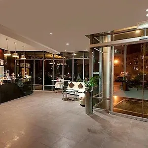https://apt-signature-and-spa-marina.hotel-dubai.com